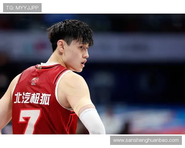 曾凡博重伤不放弃依旧心系中国男篮欲争取今夏国家队比赛机会